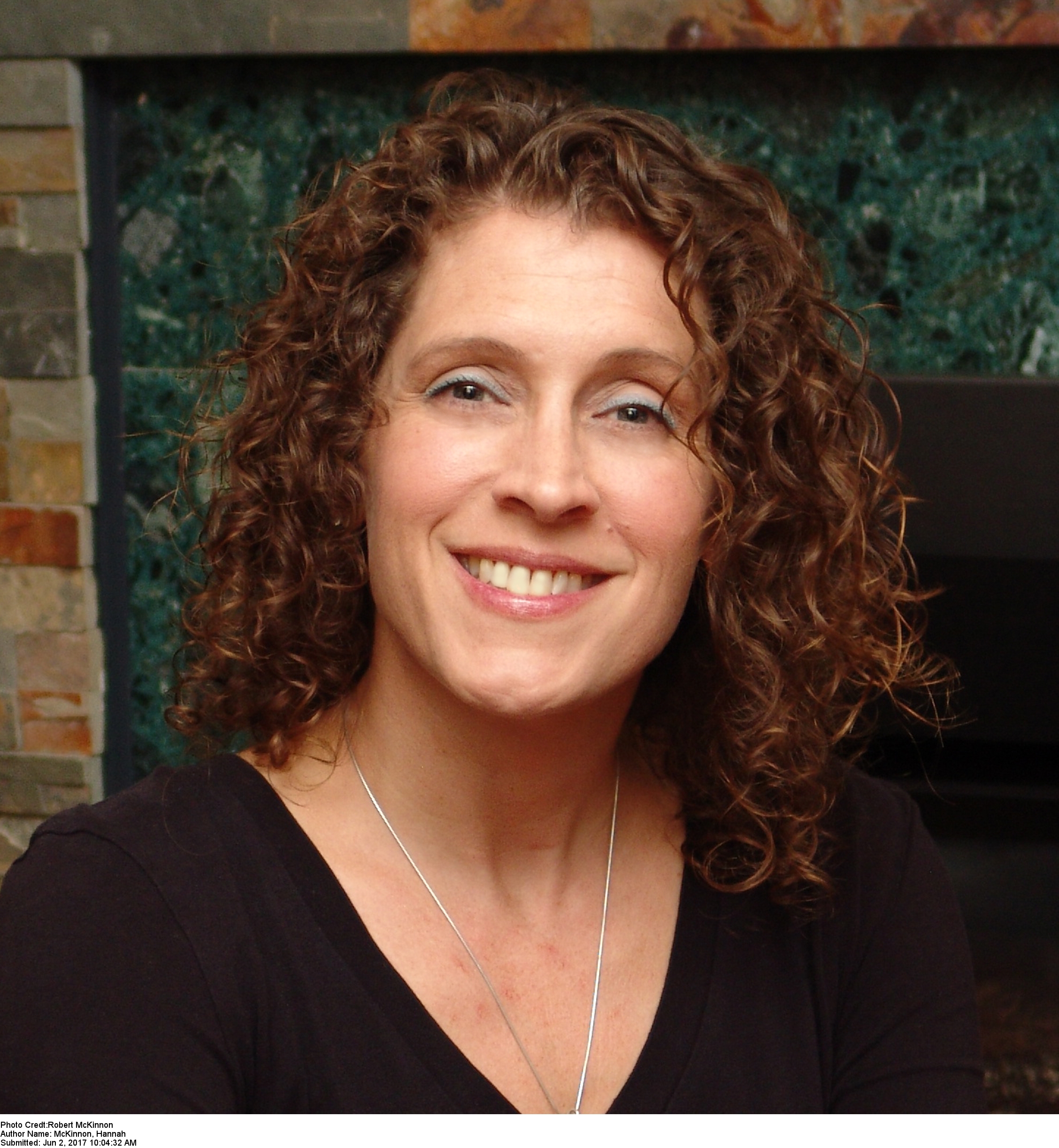 Hannah Mary McKinnon